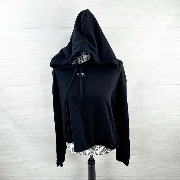 Off-White Logo Cropped Rolled Hem Hoodie - Picture 1 of 9